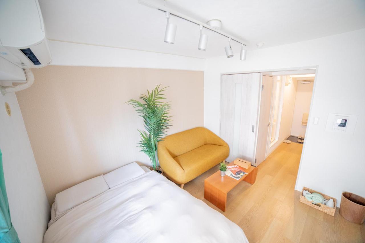 Hostel Chillax Осака Экстерьер фото